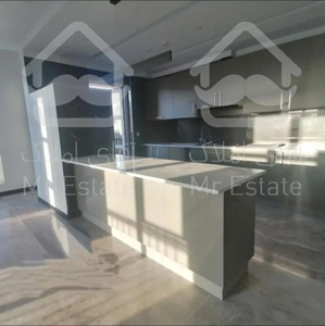 ۱۲۳متر/۳خ/فول امکانات/روبه آفتاب/تکواحد