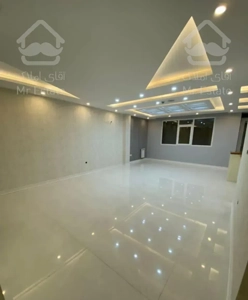 110 متر 2 خواب کلید اول واحد جلو