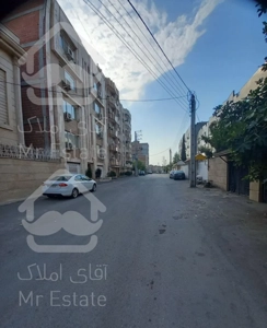 اپارتمان ۹۵متری ،خوش نقشه،طبقه اول،بلوار منفرد