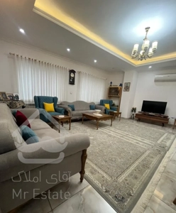 آپارتمان ۱۰۰متری دو خواب طبقه دوم