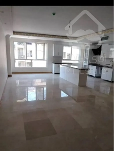 ۱۲۰ نوساز کلید نخورده فول امکانات فلکه اول صادقیه