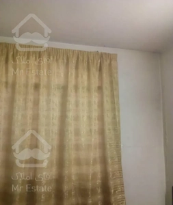 آپارتمان ۵۲ متر دو خوابه دارای پارکینگ و انباری