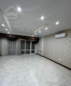 صادقیه ۱۰۵ متر روبه آفتاب،  کم واحد