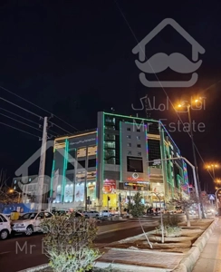 ۳۰ متر مغازه پاساژ سمرقند همکف / ۲ ویترین