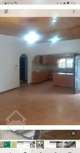 ویلا ۱۰۰متر دربست شیک وتمیز  مرکز شهر