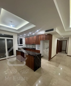 ۱۳۰متر/۳خواب/کلید نخورده در امیرآباد شمالی