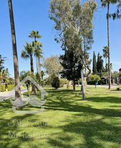 ویلا ١٠٥٠ مترى در بلوار على کریمى خزرشهرجنوبى