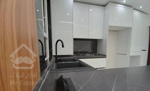 66 متر دو خوابه کم واحد طبقه اول