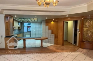 180 متری اردیبهشت جنوبی/3خواب/تک واحدی