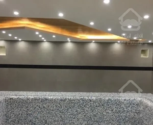 130 متر نوساز تک واحدی با استخر و جکوزی