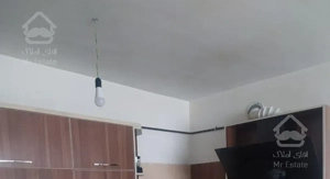 نبش خیابون اصلی دو بر نورگیر 92متری