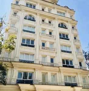 نیاوران ۱۹۸ متر/۳ خواب مستر/۲پارکینگ/فول