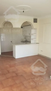 آپارتمان ۵۰ متری تک خواب امکانات عالی سال ساخت ۱۳۸۲