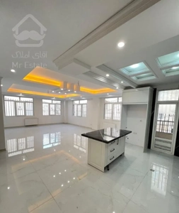 ۸۲متر / فول امکانات / سالن پرده خور / پونک