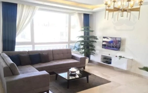 آپارتمان ۹۵ متری فول بازسازی