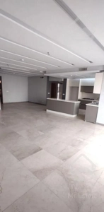 آپارتمان 135 متری نوساز درب دوم