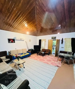 ویلا ۲۰۰ متری سرسبز با سند تک برگ