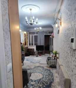 آپارتمان ۵۰ متر نزدیک مترو شادمهر حیاط دار اختصاصی