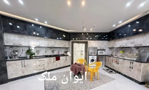 واحد ۱۵۱ متری چند قدمی بلوار اصلی پاسداران