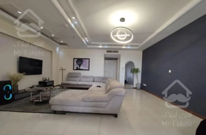 ۸۰ متر / دیزاین شده/آفتابگیر/ خوش نقشه / شهرزیبا