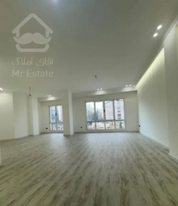 ۲۱۵ متر ویو مشجر به قیمت