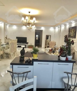 ۱۰۵متر شیک کاشانی آلاله شرقی