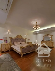 به زندگی خود سر و سامان بدید...