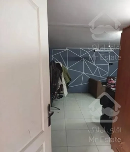 سوییت 3 پله به پایین نورگیر  حیاط دار