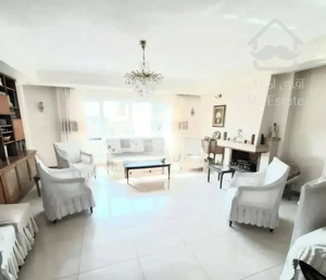 ۱۲۵متر دوخوابه/گل طبقات/غرق در نور/شهران شمالی