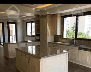 آپارتمان  ، ۱۸۶ متر / سه خواب / اباذر