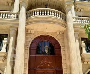 130 متر آپارتمان کلید نخورده عظیمیه