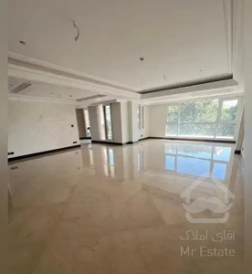 ۲۵۰ متر ویو سرسبز /تاپ لوکیشن / به قیمت رسیده