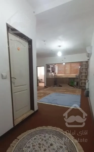 ۷۴متری ۲خوابه بر خیابان اصلی