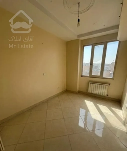 ۶۳ متر رو به افتاب ۱۰سال با آسانسور