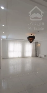 ۱۴۰متر ملک شعرا/۳خواب تمام نور/عرض۱۵/آشپزخانه بزرگ