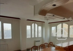 آپارتمان ۸۹ متری دورتادور نور منظریه