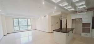 ۸۸ متر ۲ خواب / طبقات بالا / کم واحد