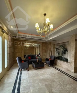 سعادت آباد/۸۳متر/۲خواب/لابی/سرایدار