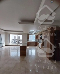 اپارتمان۱۴۰ متر ۳ خواب شمالی روبه افتاب