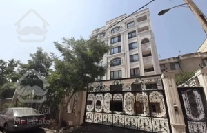 110م ونک توانیرنوساز/2پارکینگ/مشاعات مجلل/خوش پلان