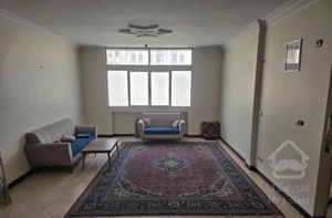 فروش آپارتمان ۱۰۰ متری ۲ خوابه طبقه ۳ در صادقیه