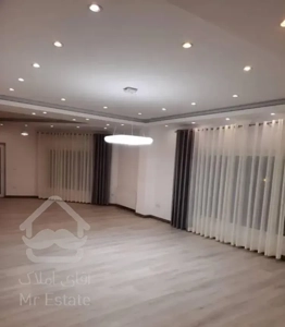 آپارتمان مدرن تک واحدی ساحلی مرکز شهر رویان