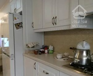 ۷۵متر دوخوابه طبقه همکف صادقیه