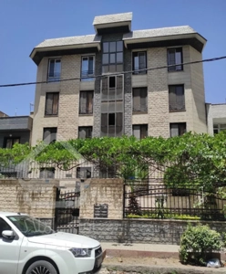 اجاره آپارتمان سه خوابه 140 متری کاملا بازسازی