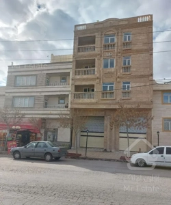 آپارتمان ۱۴۰ متر کلا ۳ واحد