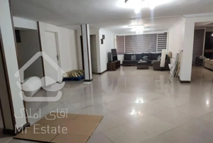 جردن ۲۰۰ متر ۳ خ + سوییت مجزا و کامل با ورودی مجزا