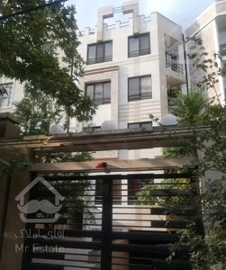 68 متری دو خواب بین 133 و 135