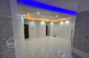 ۸۲متر/۲خواب/نوساز/پارکینگ دار/قایمیه