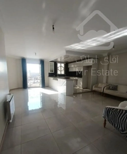 نارمک. ۷۳متر. چمن