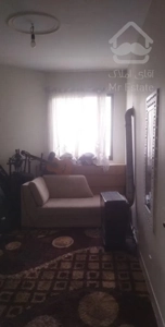 فروش آپارتمان ۷۰ متری ۲ خوابه طبقه ۳ در خاقانی